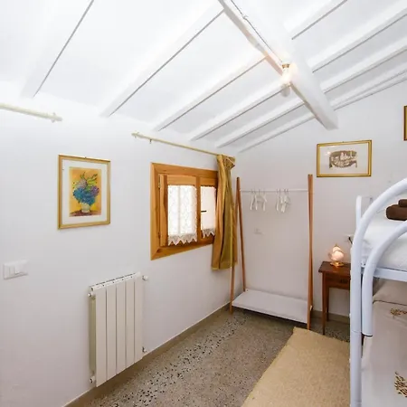 بيت للعطل Casa Marta Iun Q1985 نوورو